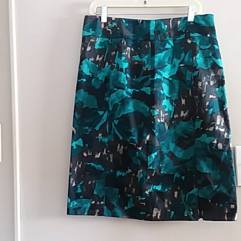 New York & Company stretch business skirt